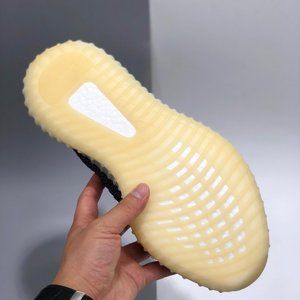 New Adidas Men's Sneakers Coconut 350